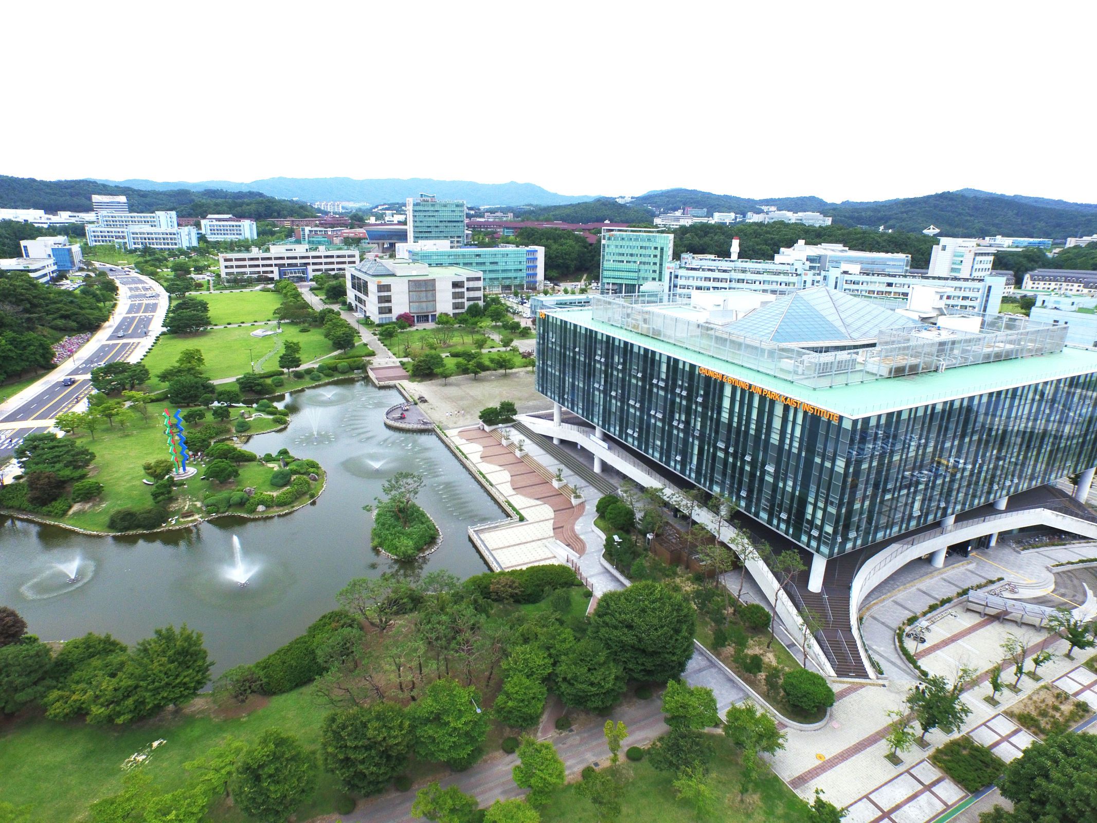KAIST main building